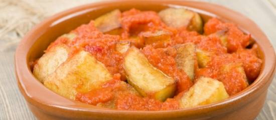 Gebakken aardappels in zoete hete saus recept