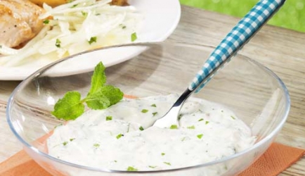 Frisse munt-yoghurtdressing recept