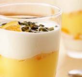 Yoghurt met mango en honing recept