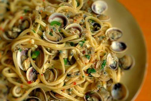 Spaghetti vongole van jamie recept
