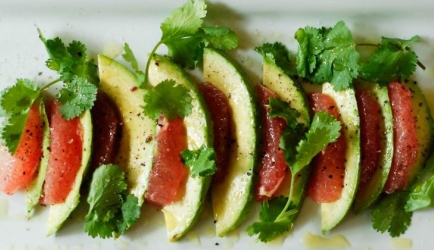 Grapefruit met avocado salade recept