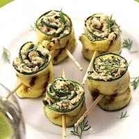 Courgetterolletjes met tonijn recept