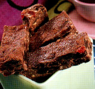 Chocoladecake met rum en rozijnen recept