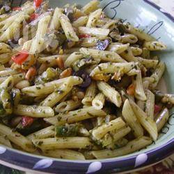 Pasta primavera met asperges en zelfgemaakte pesto recept ...