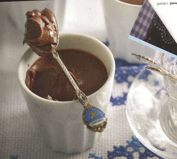 Chocoladepotjes, een toetje die haast een bonbon is. recept ...