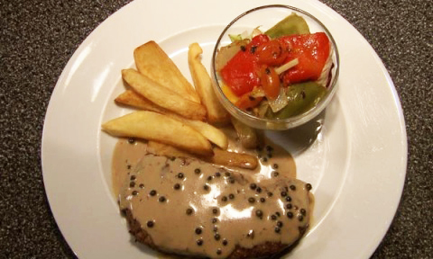 Filet mignon met verse frietjes