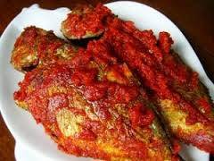 Ikan bumbu balado ( inonesische makreel ) recept