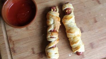 Hotdog mummies: de easy worstenbroodjes recept