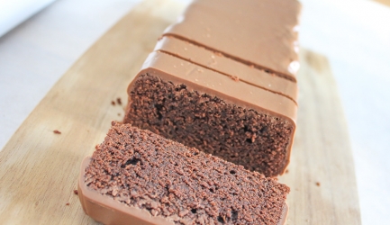 Tony chocolonely dubbele chocolade cake recept