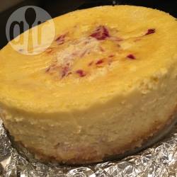 Frambozen-cheesecake met amandelbodem recept