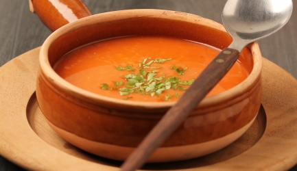 Turkse klassieke rode linzen soep recept
