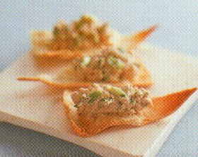 Tonijnsalade op pitabrood recept