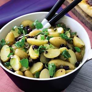 Aardappelsalade met rucola en olijven recept