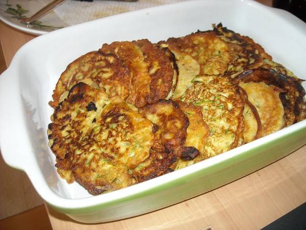 Courgetteblini recept