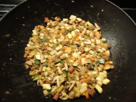 Gehakt en groentes uit de wok recept