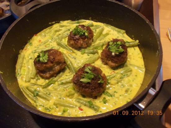 Pittige oosterse sperziebonen in curry-yoghurtsaus recept ...