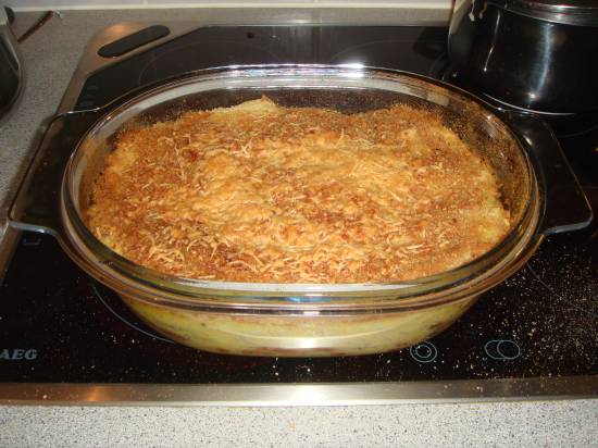 Ovenschotel stampot zuurkool met gehakt, spekjes en kaas recept ...