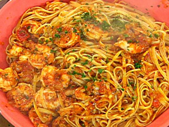 Linguine pasta met scampi en citroen recept