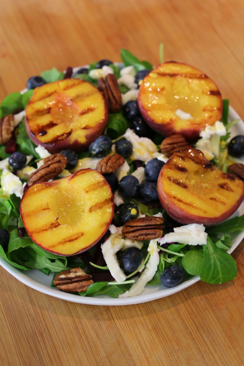 Recept 'salade met gegrilde perziken '