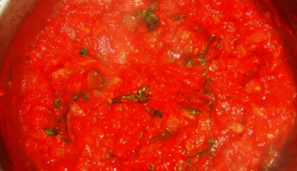 Tomatensaus voor alle doeleinde recept