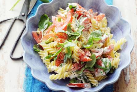 Fusilli met ricotta en basilicum