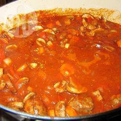 Rundvlees met tomaat en champignons recept