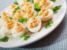 Gevulde eitjes op traditionele wijze recept