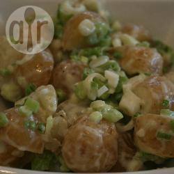 Salade met nieuwe aardappelen recept