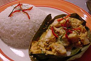 Amok  vis gestoomd in curry en kokosmelk recept