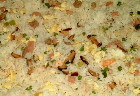 Gebakken rijst uit yangzuou recept