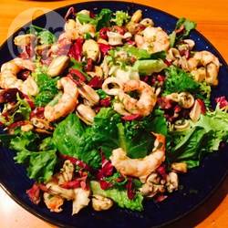 Salade van vis, schelp- en schaaldieren recept