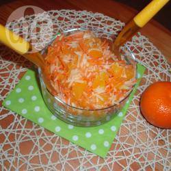 Wortelsalade met mandarijn en appel recept