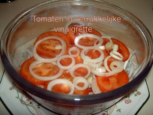 Tomaten in verrukkelijke vinaigrette. recept