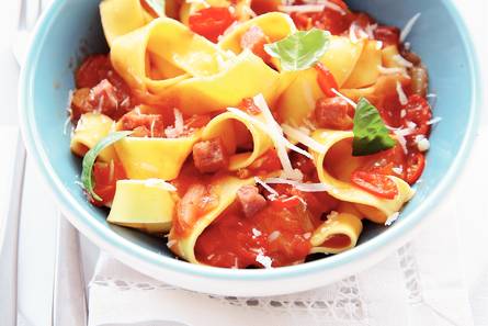 Pappardelle in pittige saus