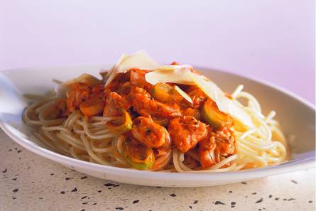 Spaghetti met zalmsaus