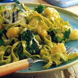 Tagliatelle met groenten en blauwe kaas recept