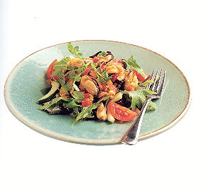 Mosselsalade met verse groenten en kruiden recept