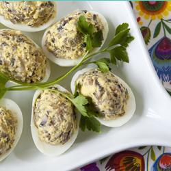 Gevulde eieren met champignons recept
