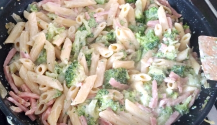 Romige broccoli pasta recept