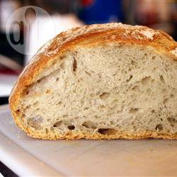 Knapperig brood zonder kneden recept