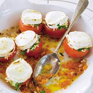 Gevulde tomaten met geitenkaas recept