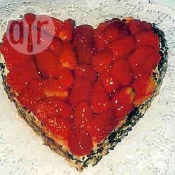 Aardbeien cake in hartvorm recept
