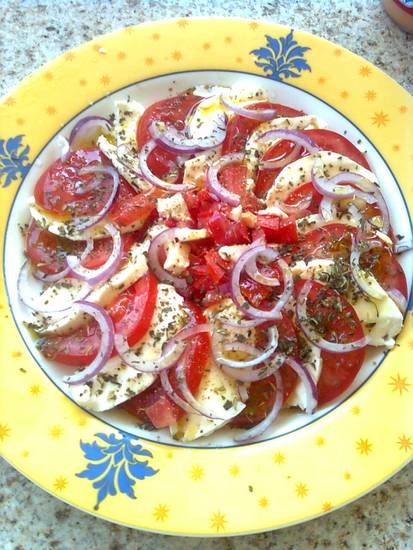 Tomatensalade met mozzarella recept