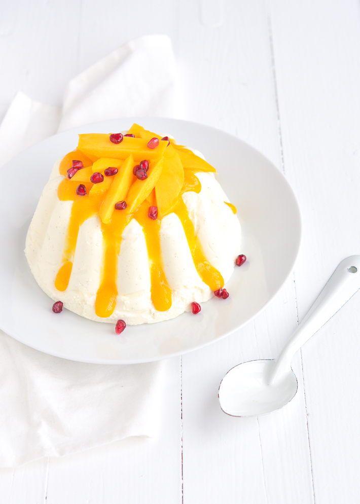 Weekendbites: yoghurtpudding met mango en granaatappel