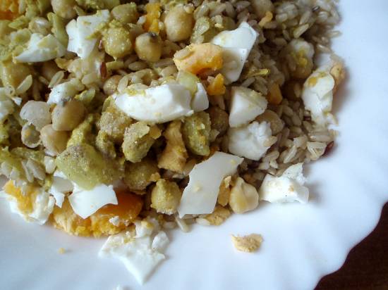 Tonijnkerrie-saus met rijst en ei recept