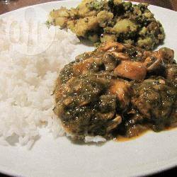 Curry met kip, spinazie en champignon recept