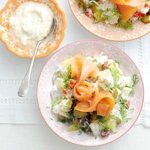 Scandinavische salade met zalm recept