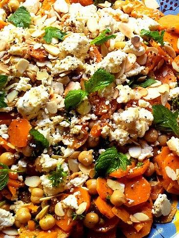Marokkaans gekruide wortel & kikkererwt salade met munt recept ...