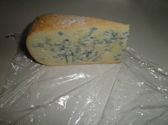 Soufflérol met blauwe kaas en spinazie recept