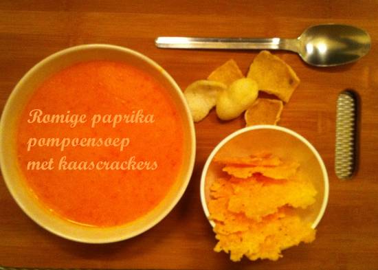 Pompoensoep met gegrilde paprika recept